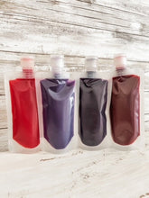 Load image into Gallery viewer, Soy Wax Melts – Reusable Scented Wax Melts | Palo Santo Squeeze Pouches